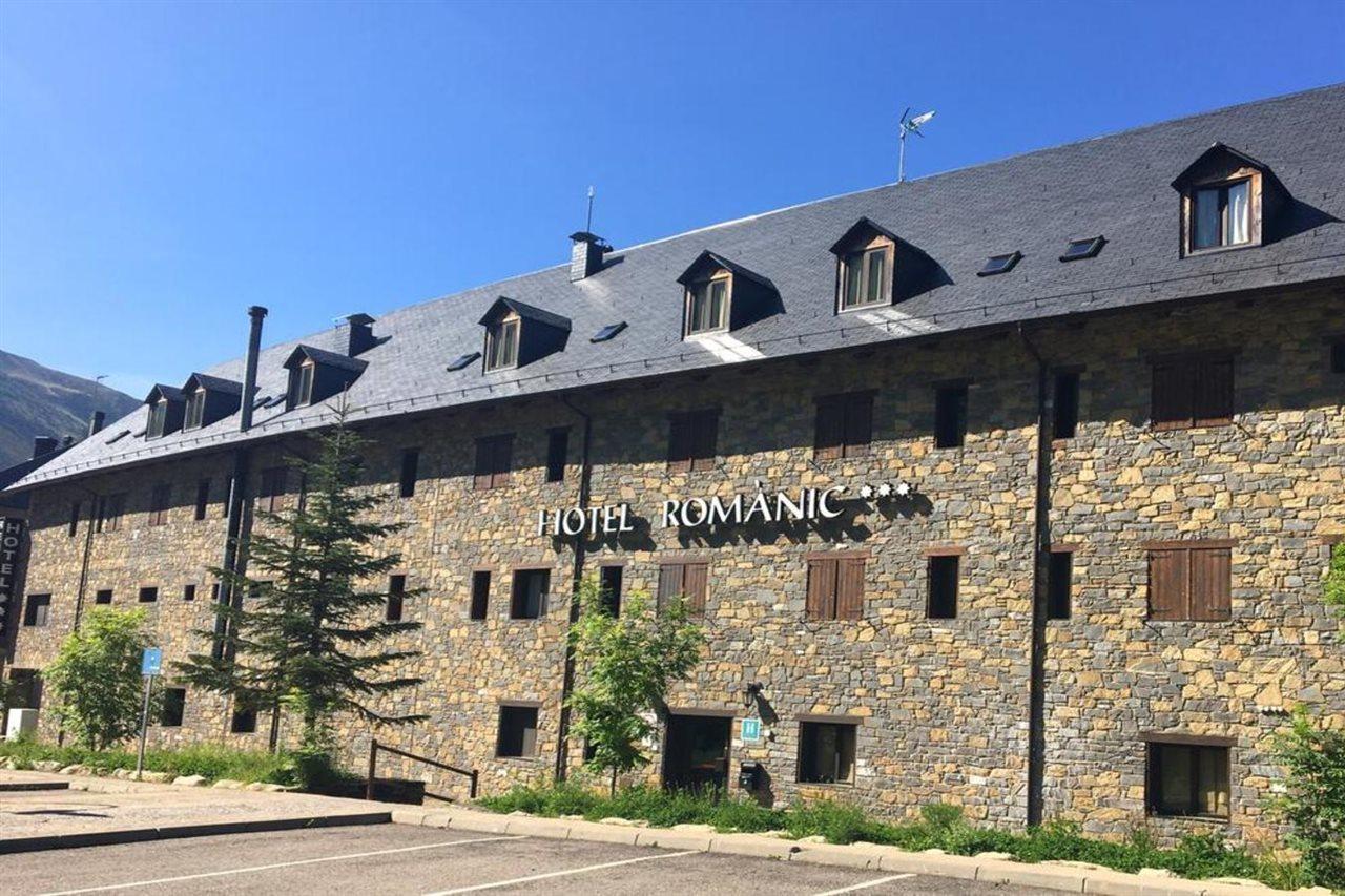 Hotel Romànic Estación Exterior foto