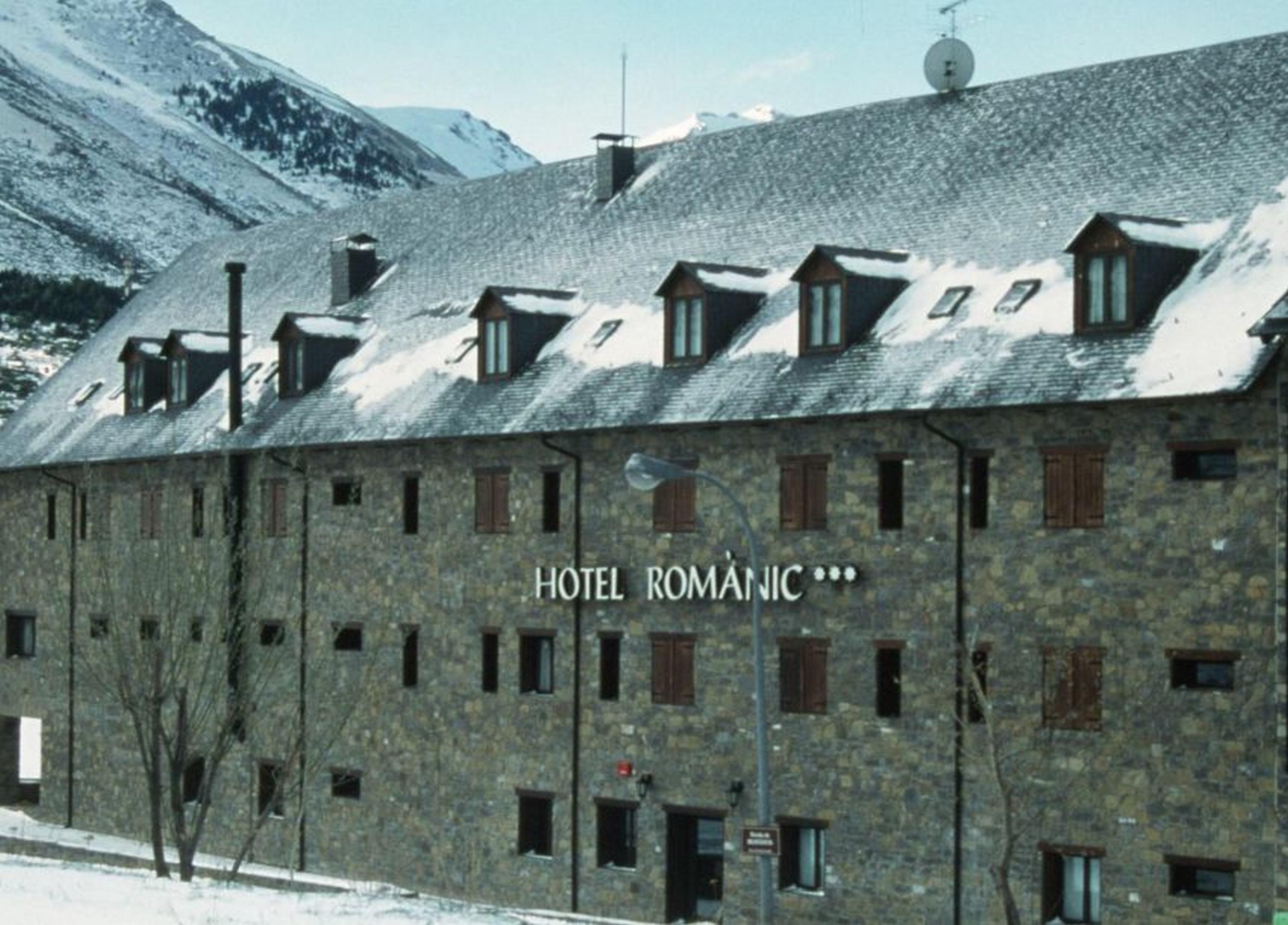 Hotel Romànic Estación Exterior foto