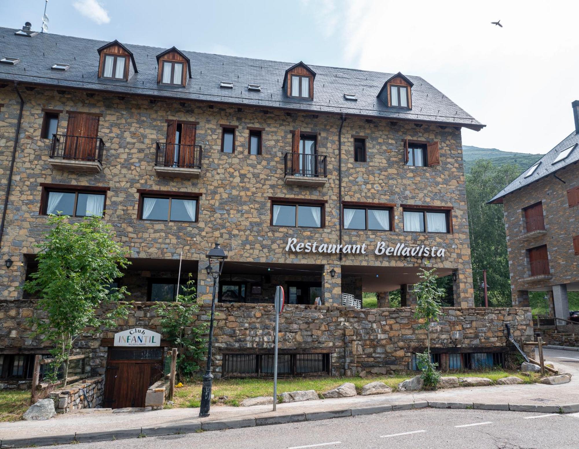 Hotel Romànic Estación Exterior foto